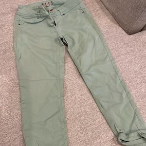 ELLE Mint Green Cropped Jeans
